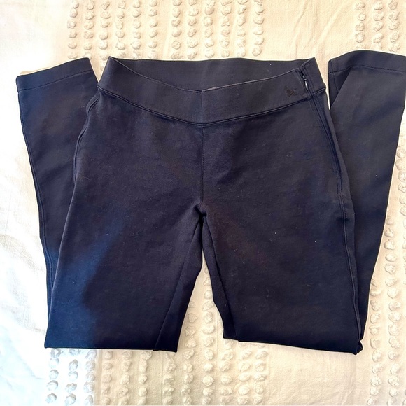 Eddie Bauer Womens Passenger Ponte Skinny Leg Pants Navy Blue Sz 4 - Picture 1 of 12